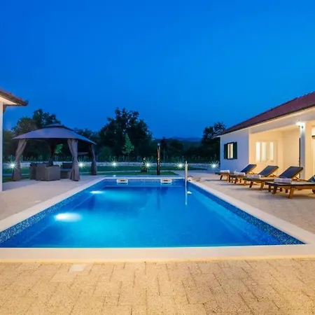 Luxury Dubravka - Heated Pool & Suitable For Disabled Sumet