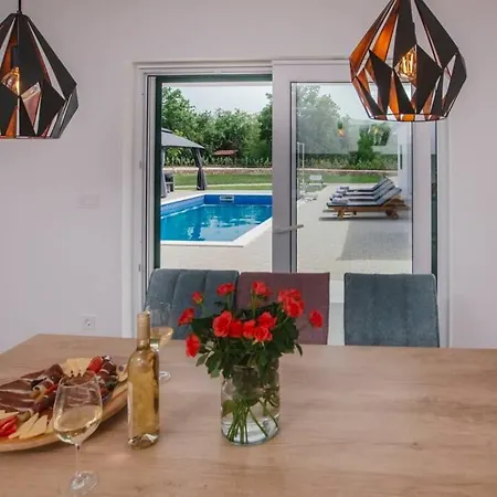 Luxury Dubravka - Heated Pool & Suitable For Disabled Вилла Sumet