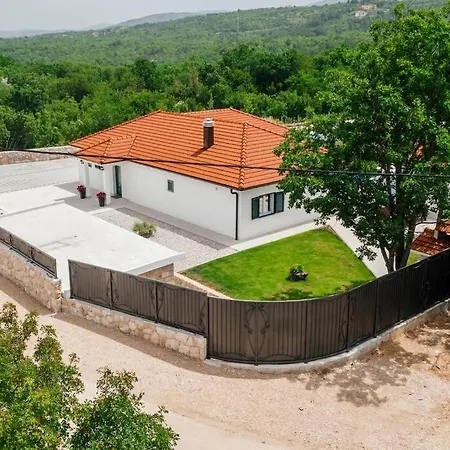 Luxury Dubravka - Heated Pool & Suitable For Disabled Sumet